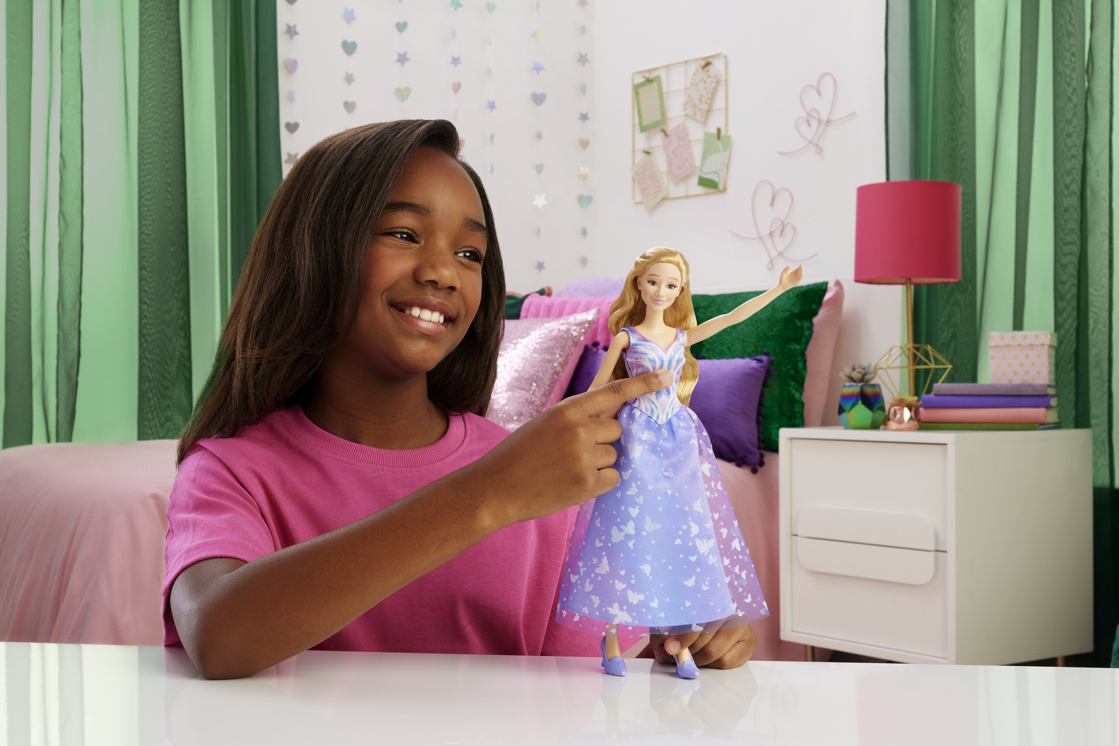 EAN 194735300952 - Mattel JFM10 muñeca imagen 2