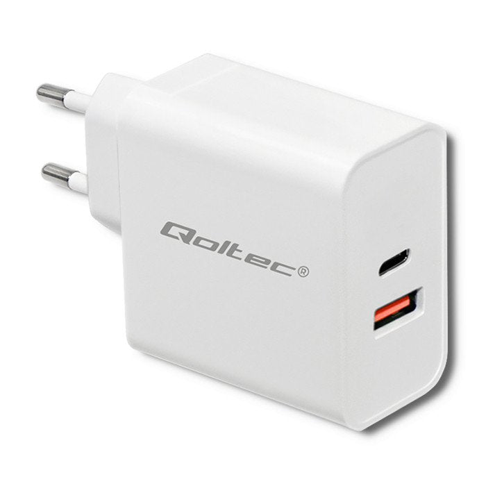 EAN 5901878517155 - Qoltec 51715 adaptador e inversor de corriente Interior 63 W Blanco imagen 1