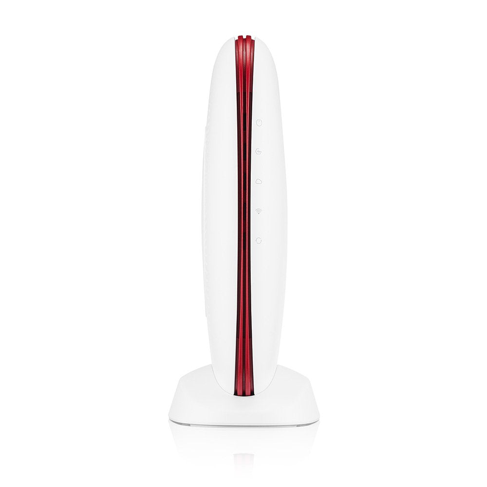 EAN 4718937631582 - Zyxel SCR50AXE-EU0101F router inalámbrico Gigabit Ethernet Tribanda (2.4 GHz / 5 GHz / 6 GHz) Blanco imagen 2