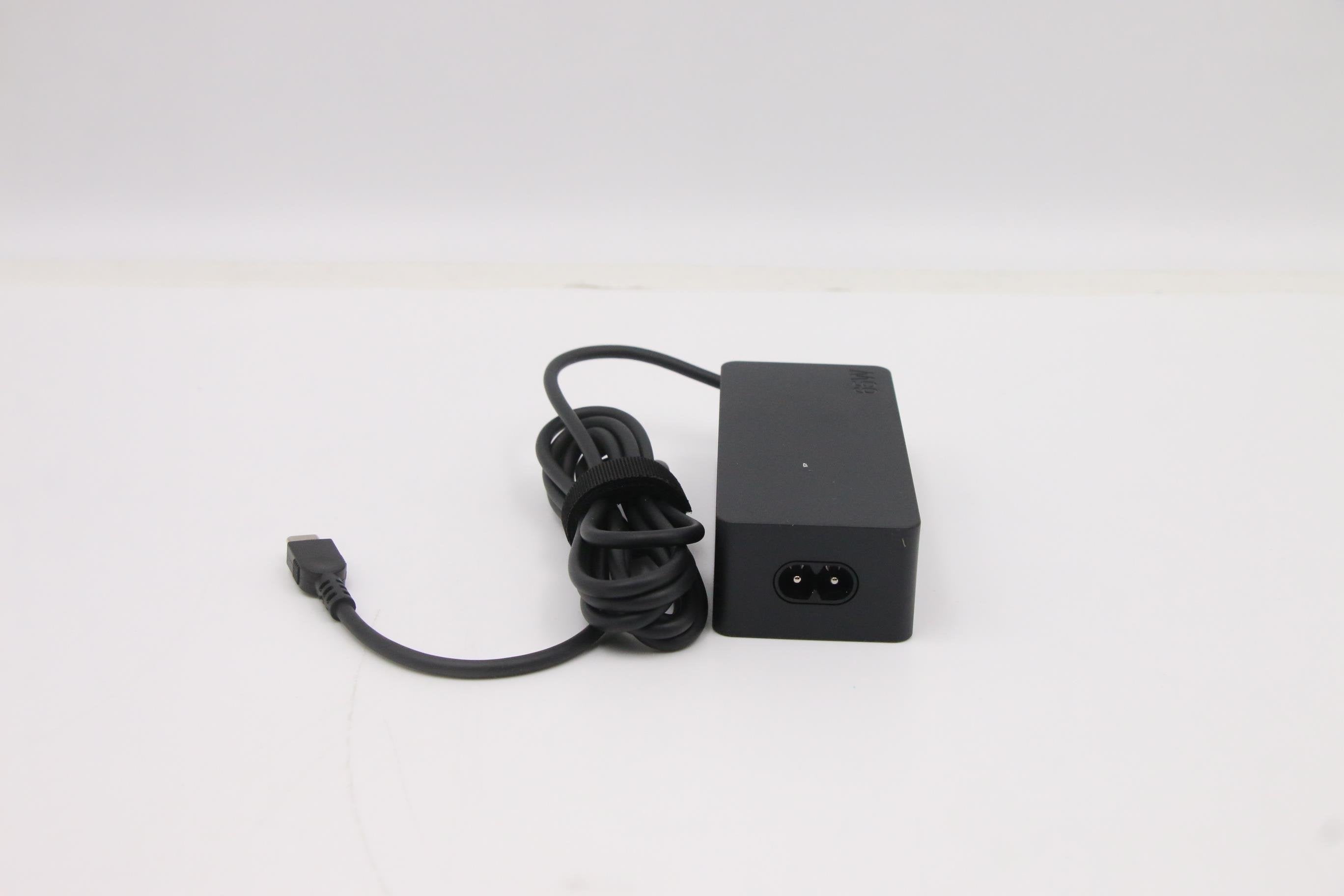 EAN 5704174656586 - Lenovo 5A10W86253 adaptador e inversor de corriente Interior 65 W Negro imagen 4