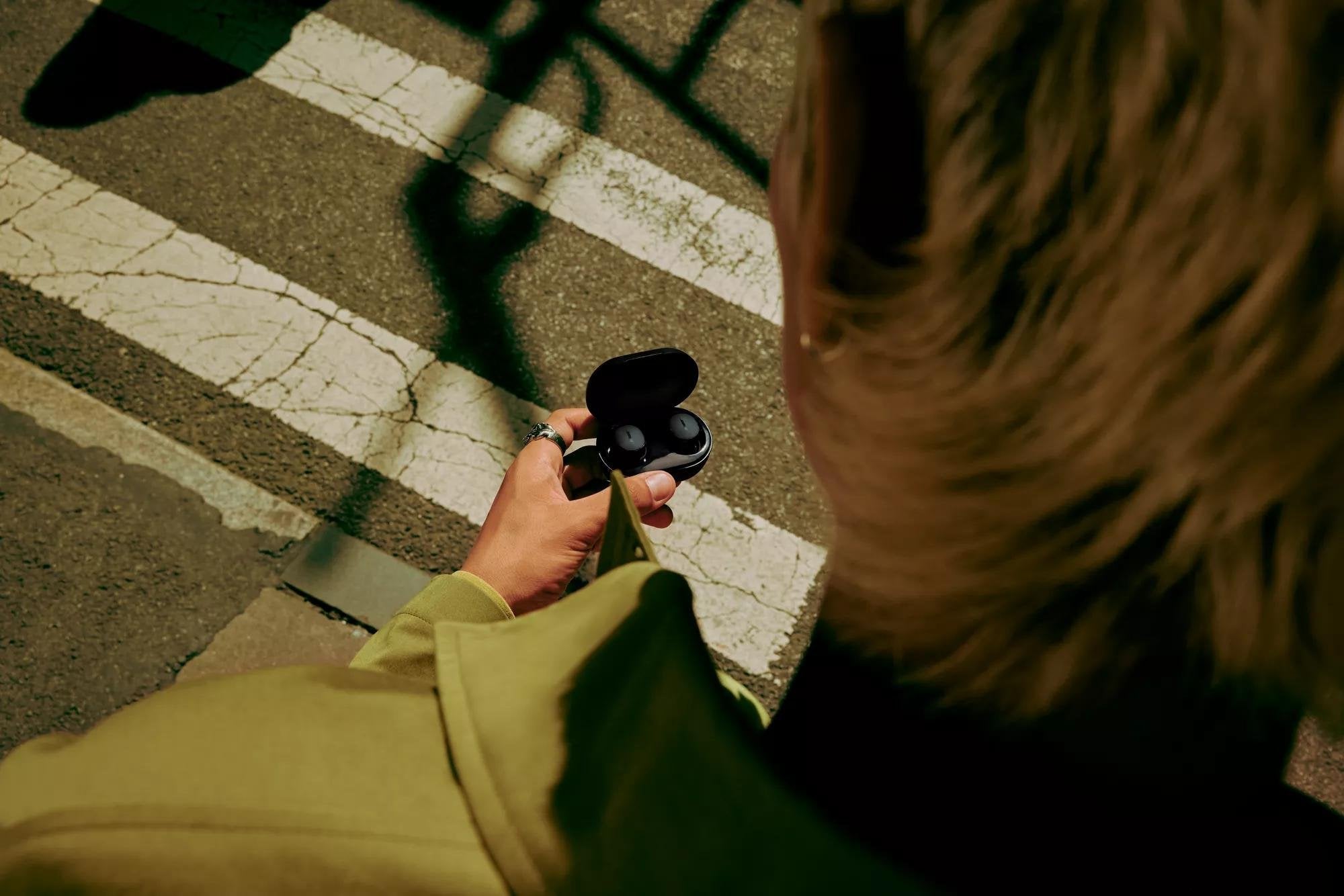 EAN 0017817853460 - Bose 888507-0100 auricular y casco Auriculares Inalámbrico Dentro de oído Bluetooth Negro imagen 11