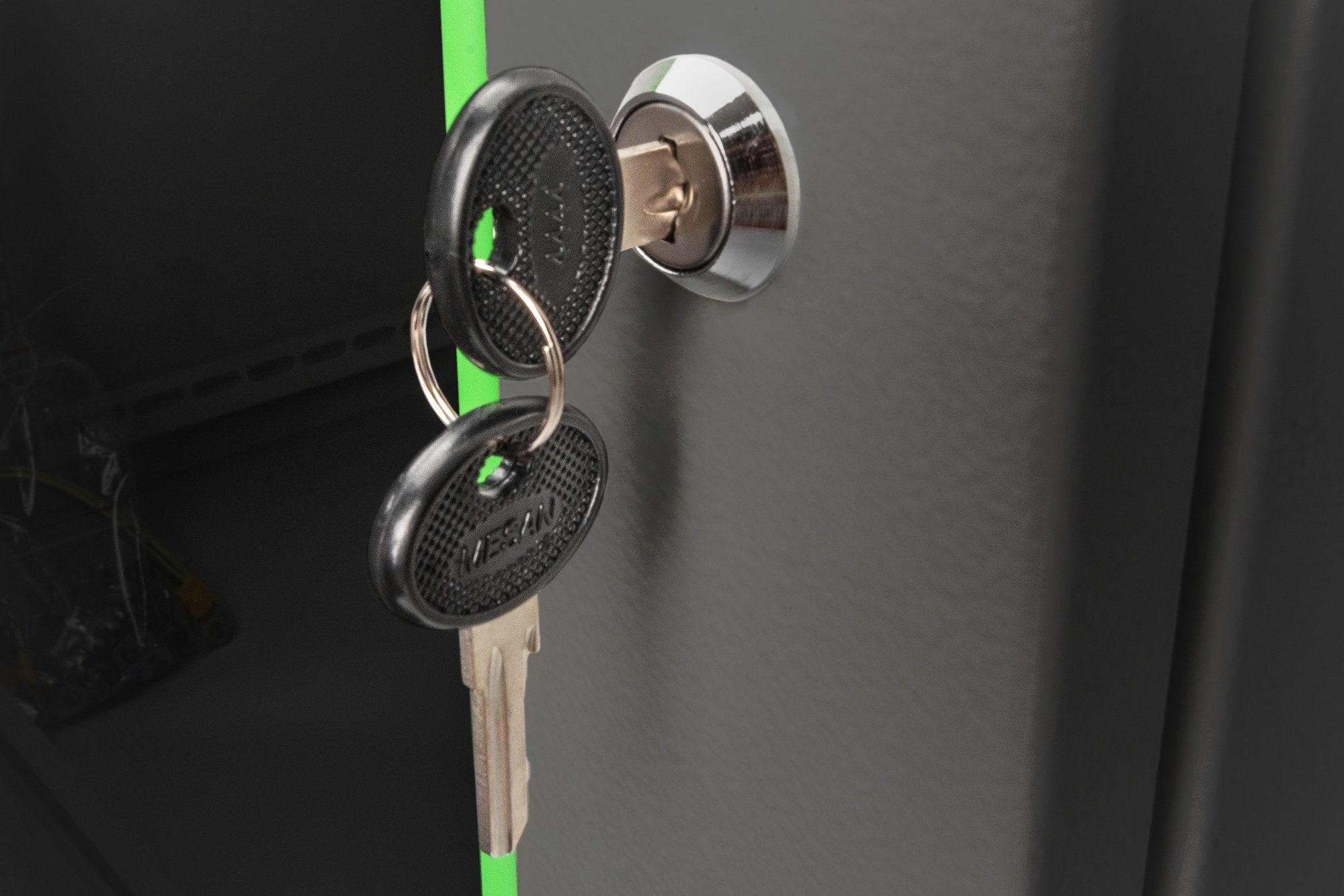 Digitus Carcasa De Pared De La Serie Dynamic Basic - 600 X 450 Mm (An. X Pr.), Armario It Negro, Bastidor De Pared, 7u, 60 Kg, Bloqueo Del Teclado, 24 Kg, Negro