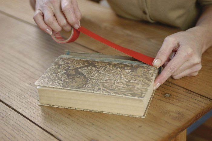 EAN 4042448044075 - TESA 56341-00031 cinta adhesiva 2,75 m Rojo imagen 2