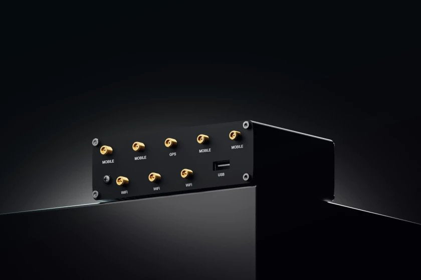 EAN 4779051841516 - Teltonika RUTC50 router inalámbrico Gigabit Ethernet Doble banda (2,4 GHz / 5 GHz) 5G Negro imagen 7