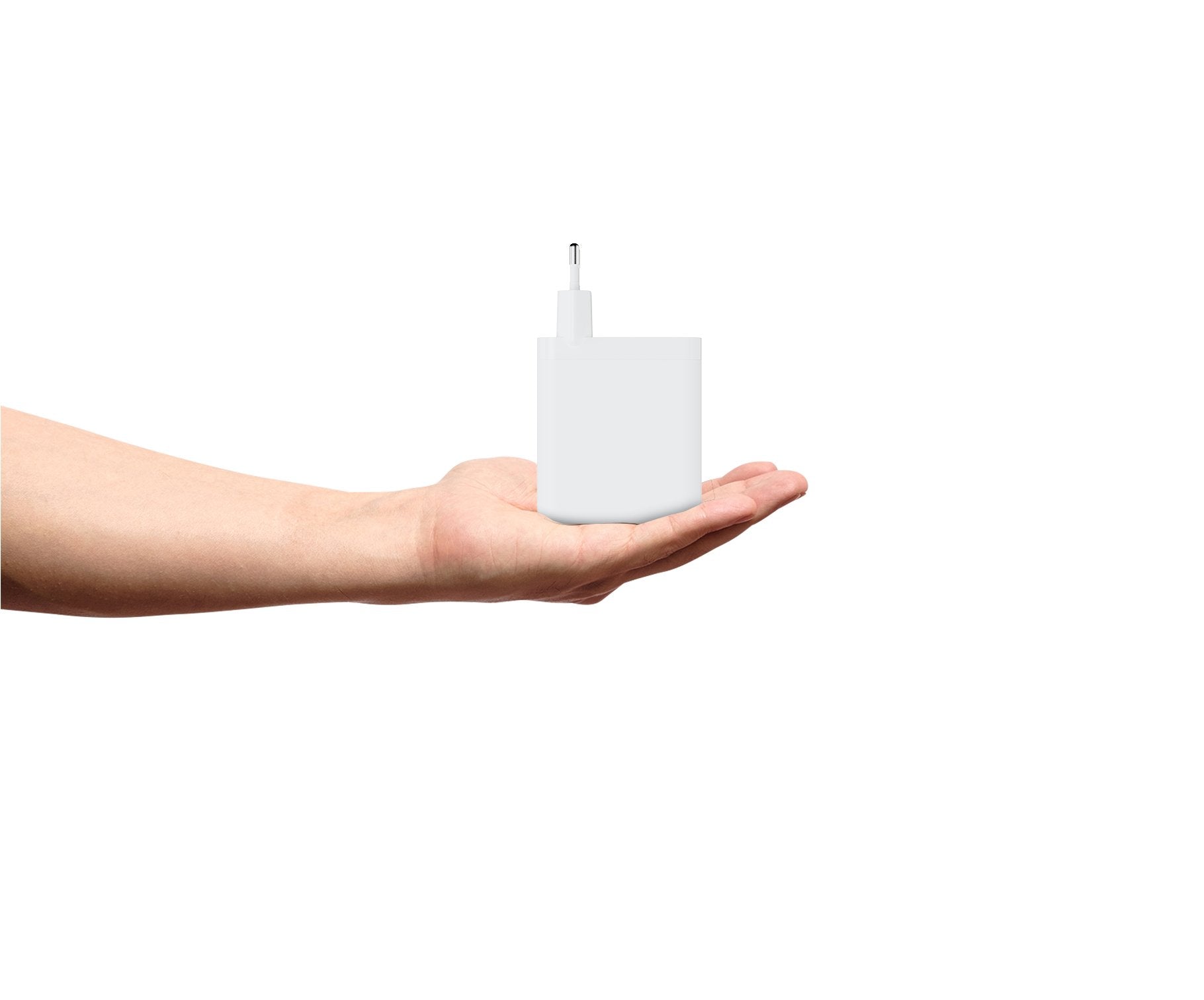 Cargador De Pared Xtorm Xec140 3xusb Tipo-C 1xusb 140w