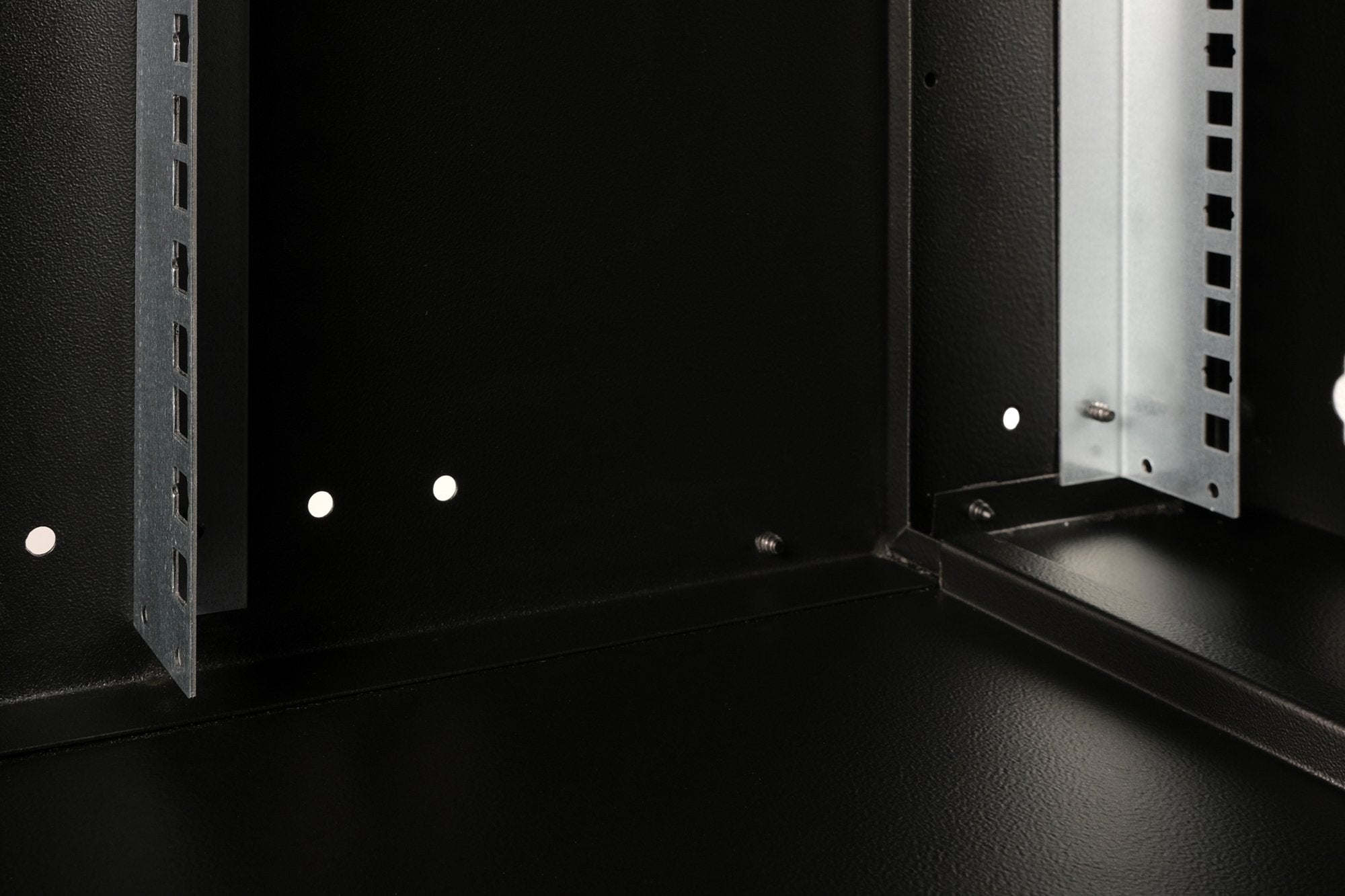 EAN 4016032493716 - Digitus DN-49203 armario rack 7U Bastidor de pared Negro imagen 3