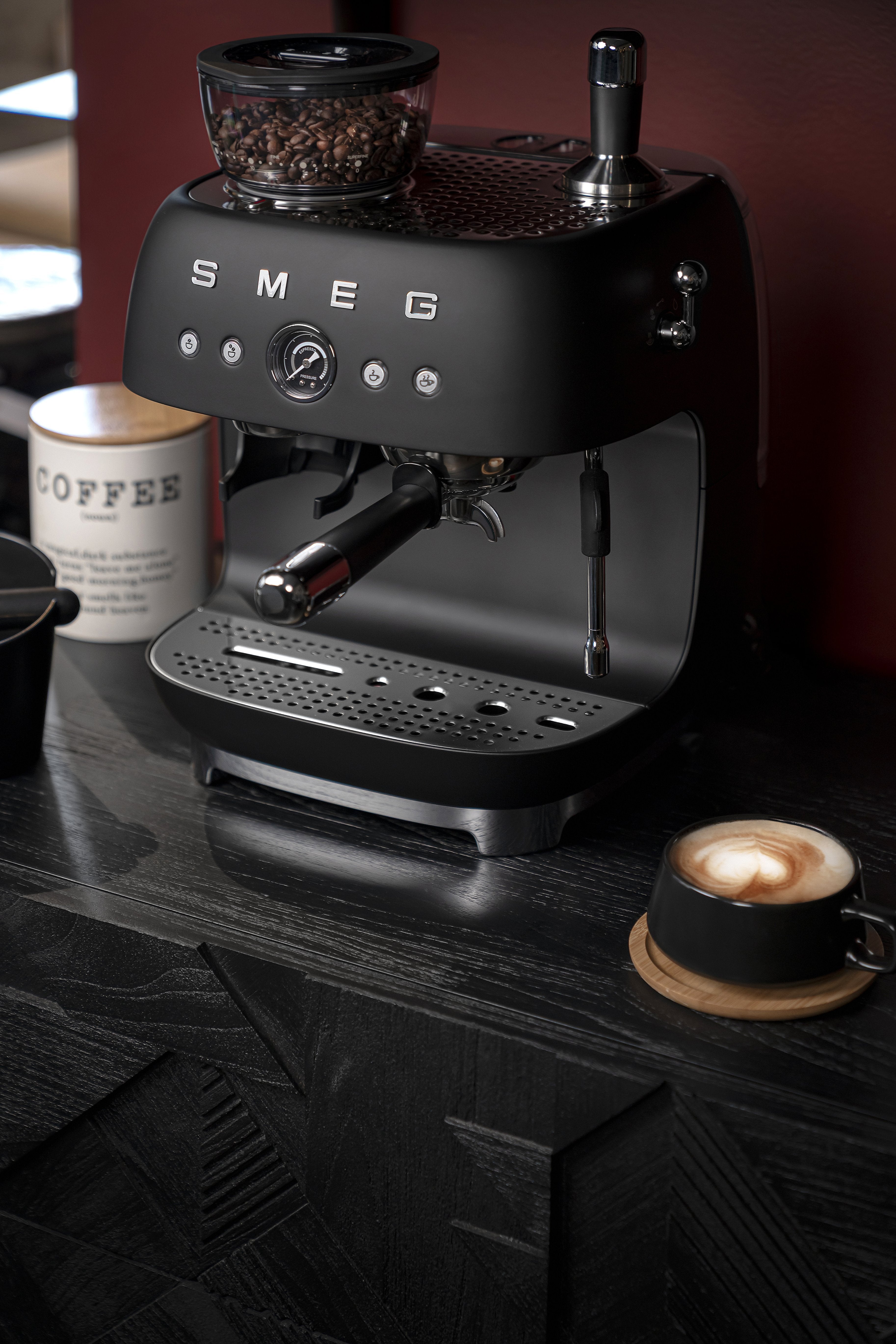 Smeg Kaffeemaschine Man. Mahlwerk Egf03blmeu, Thermoblock, Dampfdüse, 1l,...