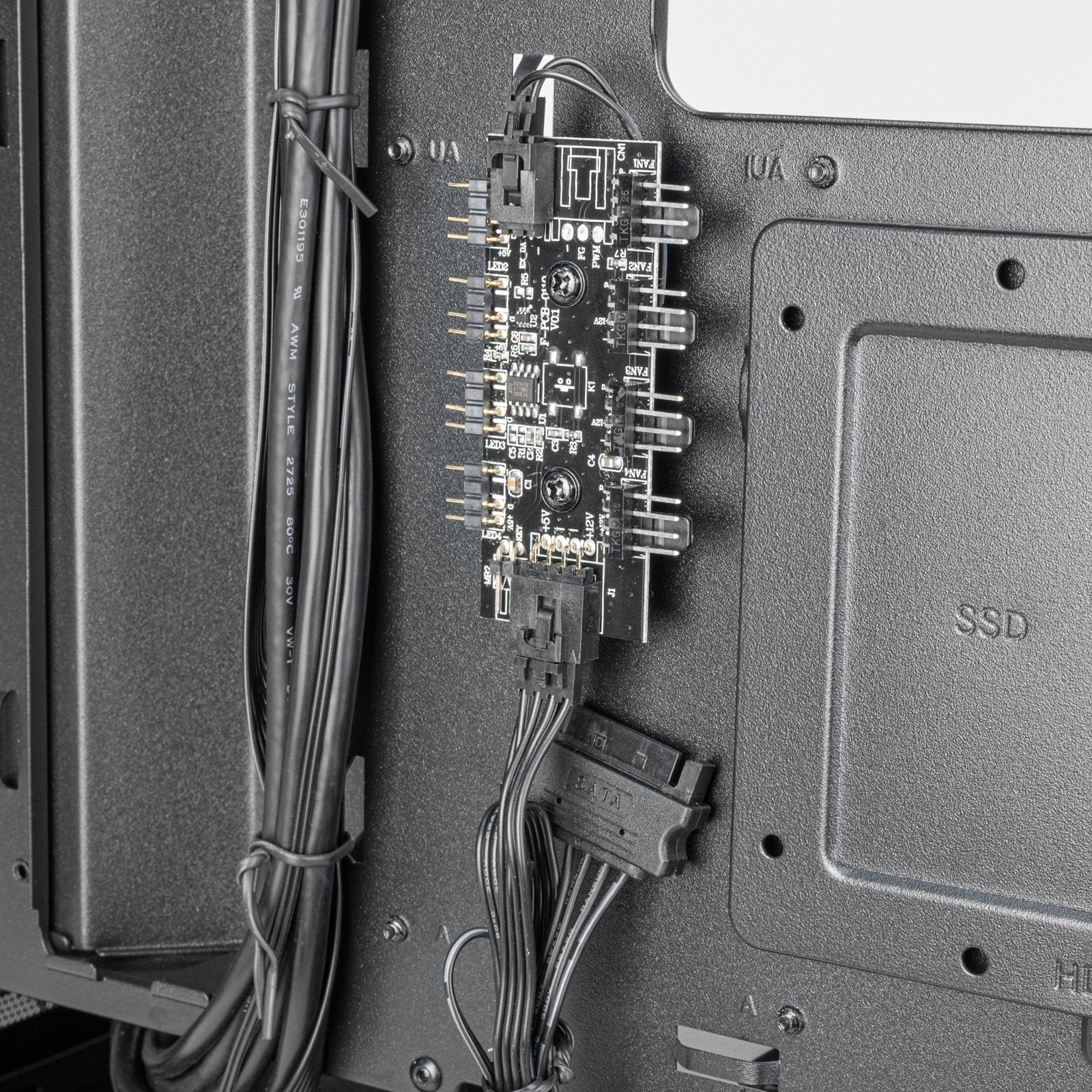 EAN 4710679817651 - Silverstone FARA 514X Midi Tower Negro imagen 17