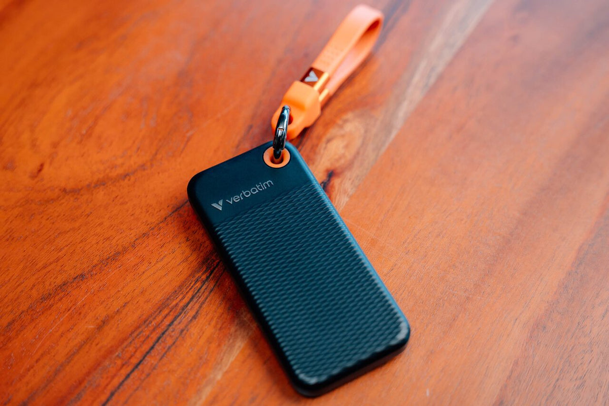 Verbatim Ssd 256gb, Usb 3.2, Tipo-C, Pocket, Negro/Naranja