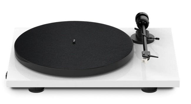 Pro-Ject E1, Plug & Play Einsteiger Plattenspieler , Blanco