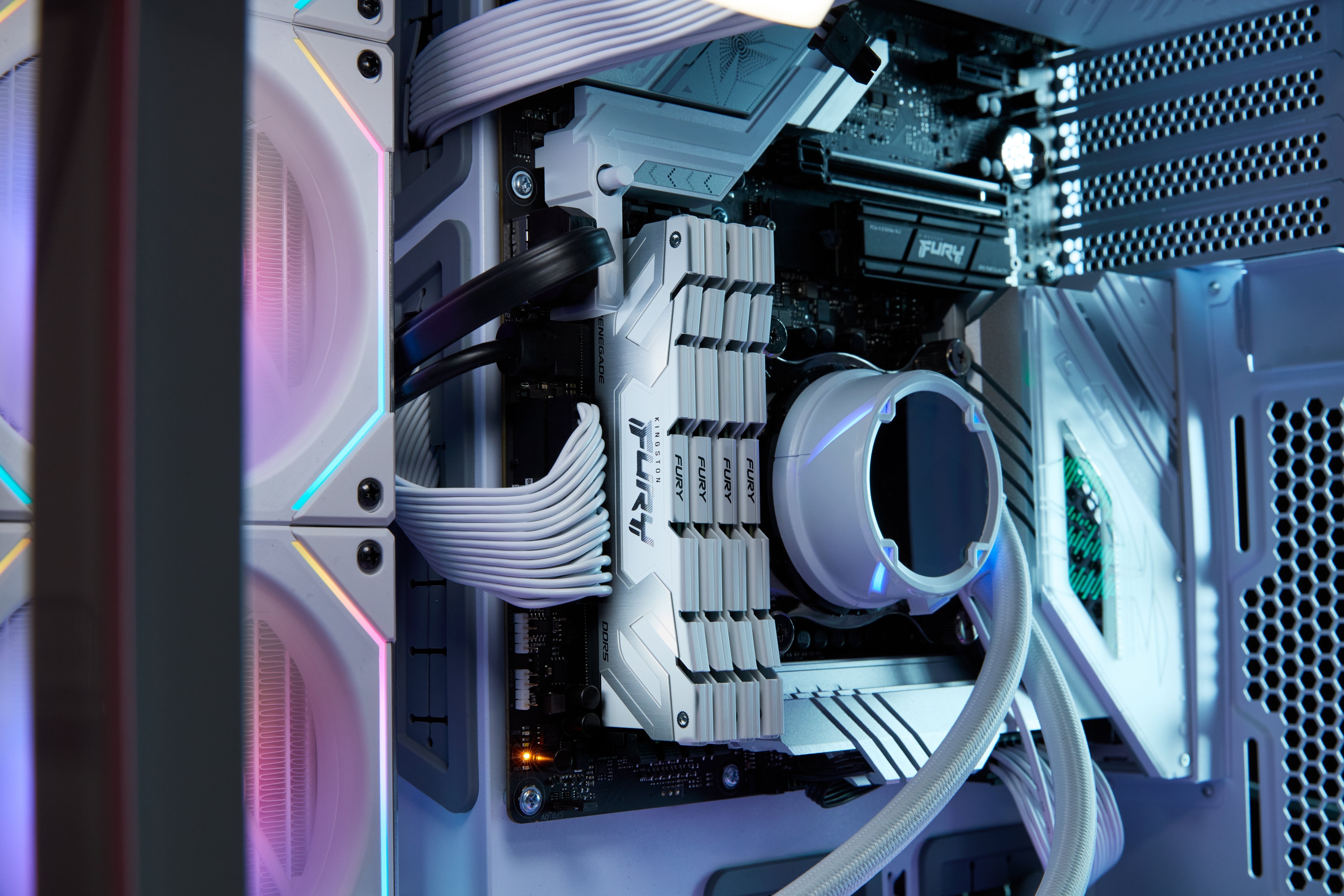 Memoria Kingston Fury 24 Gb 24x1 Gb Ddr5-8800, Plateado/Blanco, Kf588cu42rw-24, Renegade, Intel Xmp Kf588cu42rw-24