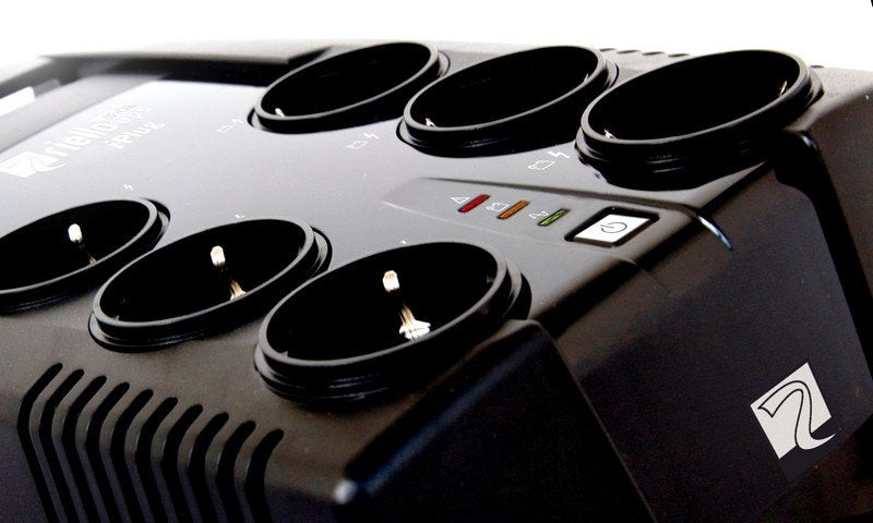 Sai Riello 800va I-Plug 80 De 6 Schuco