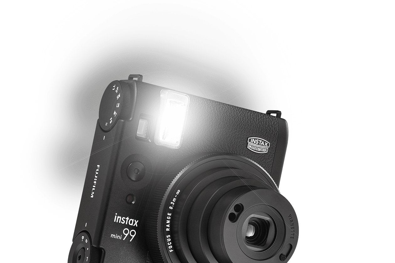 EAN 4547410529869 - Fujifilm Instax Mini 99 62 x 46 mm Negro imagen 3