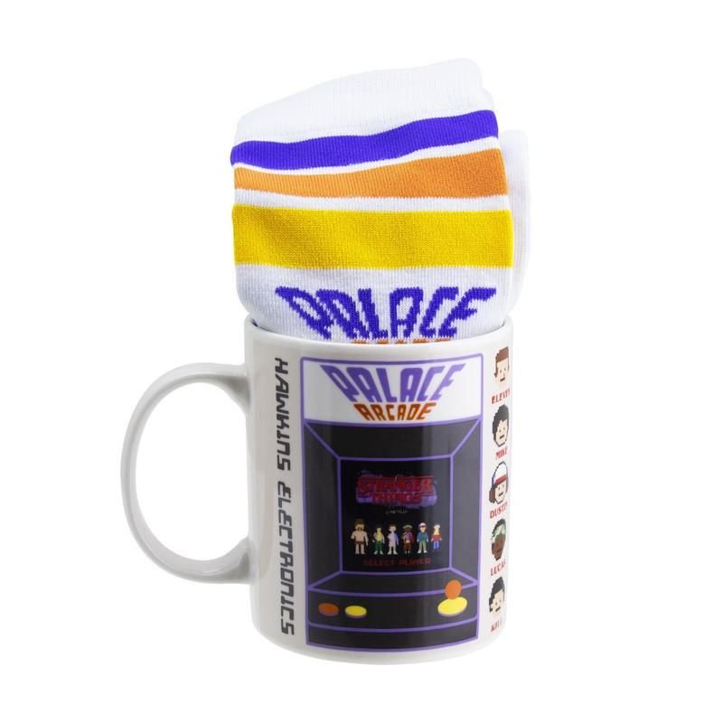 Set Taza Y Calcetines Paladone Stranger Things