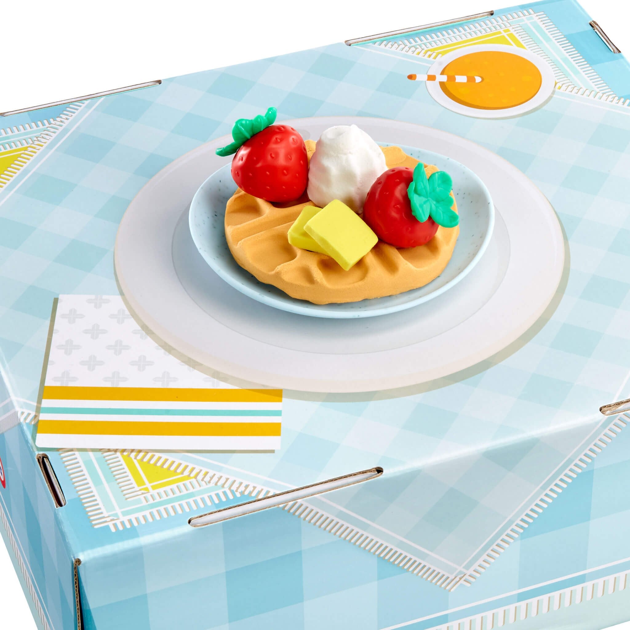 EAN 0050743639685 - Little Tikes Creative Chefs Waffles Kit imagen 4