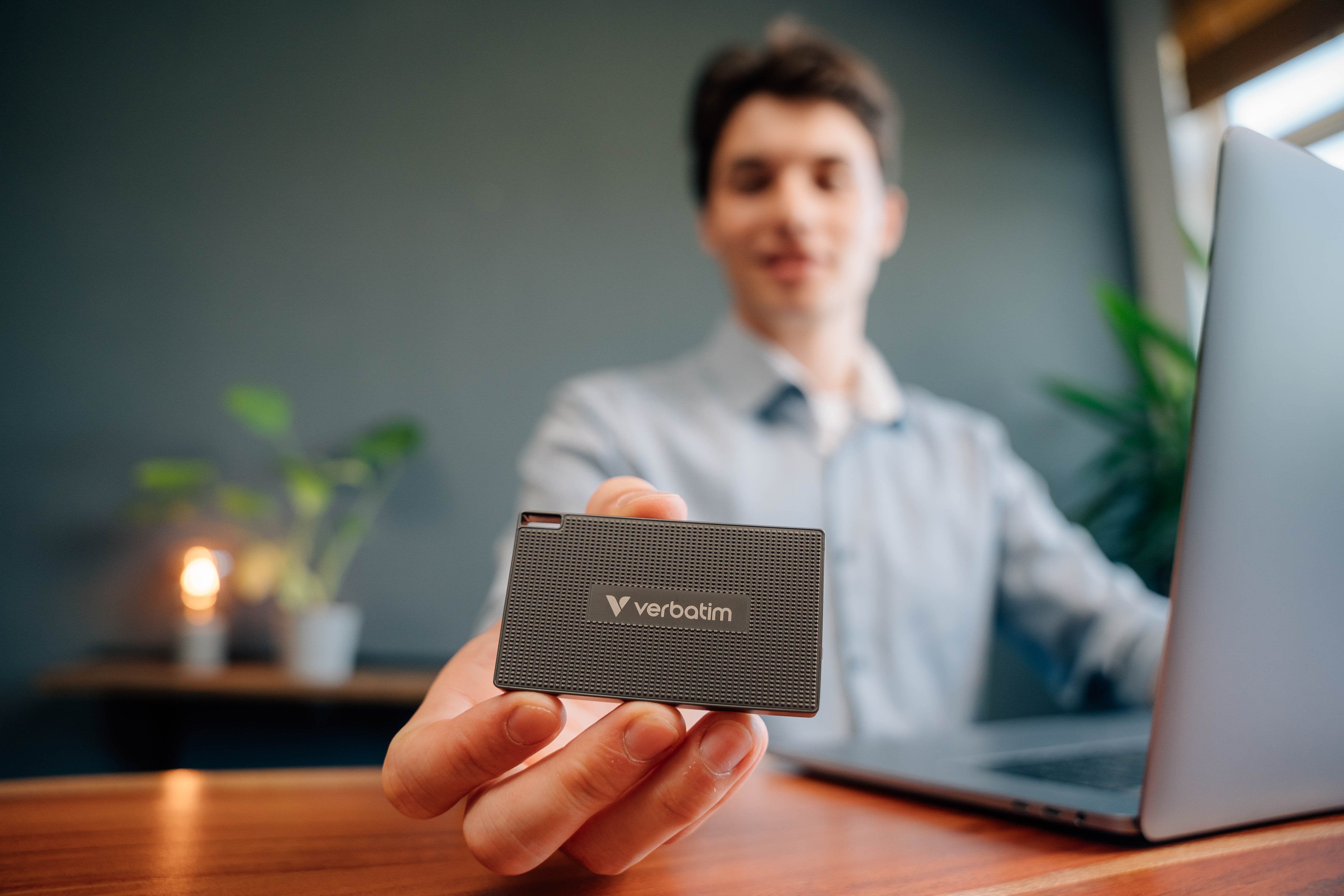 EAN 23942320302 - Verbatim 32030 unidad externa de estado sólido 512 GB USB Tipo C USB 3.2 Gen 2x2 Gris imagen 7