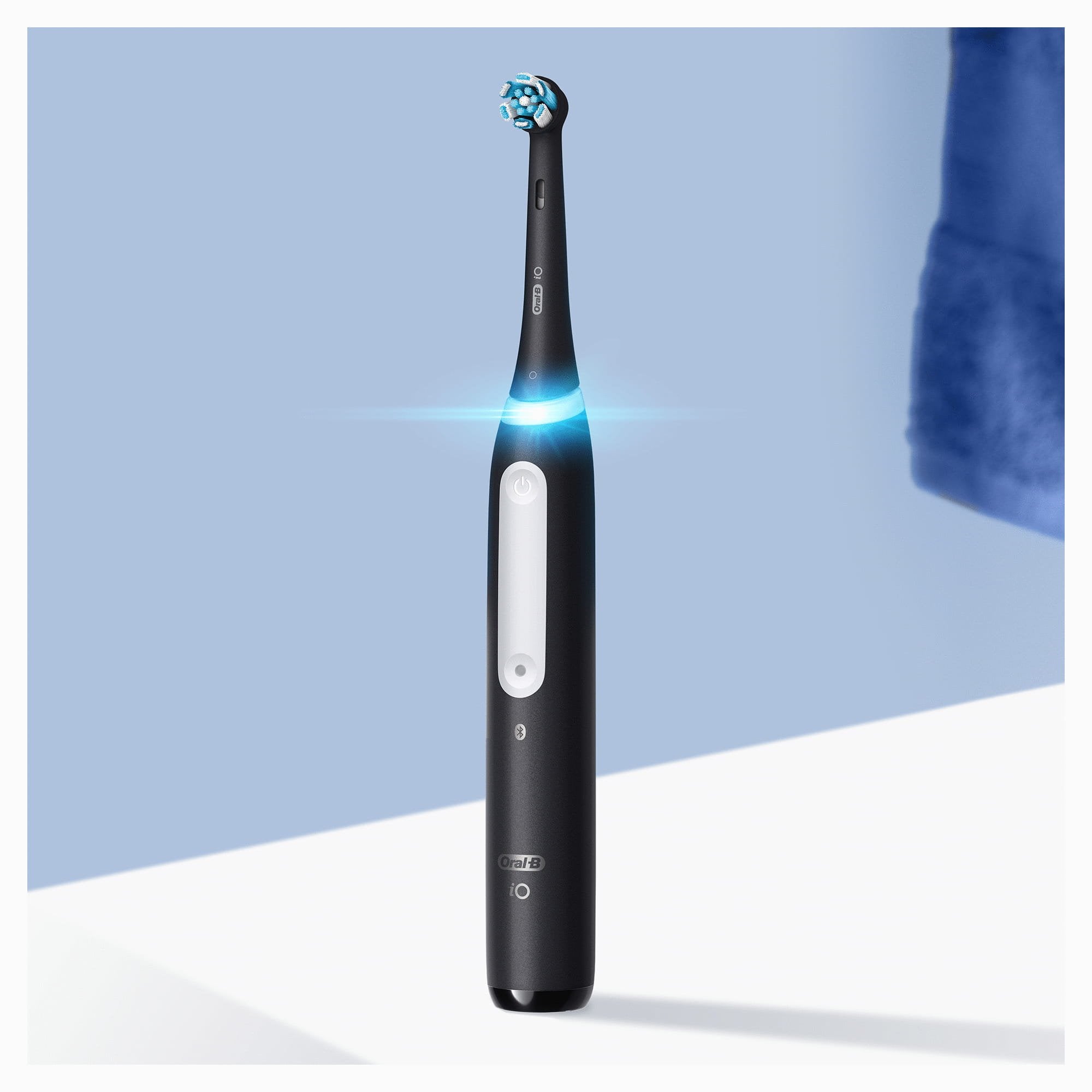 EAN 4210201414902 - Oral-B iO 4S Adulto Cepillo dental vibratorio Negro imagen 4