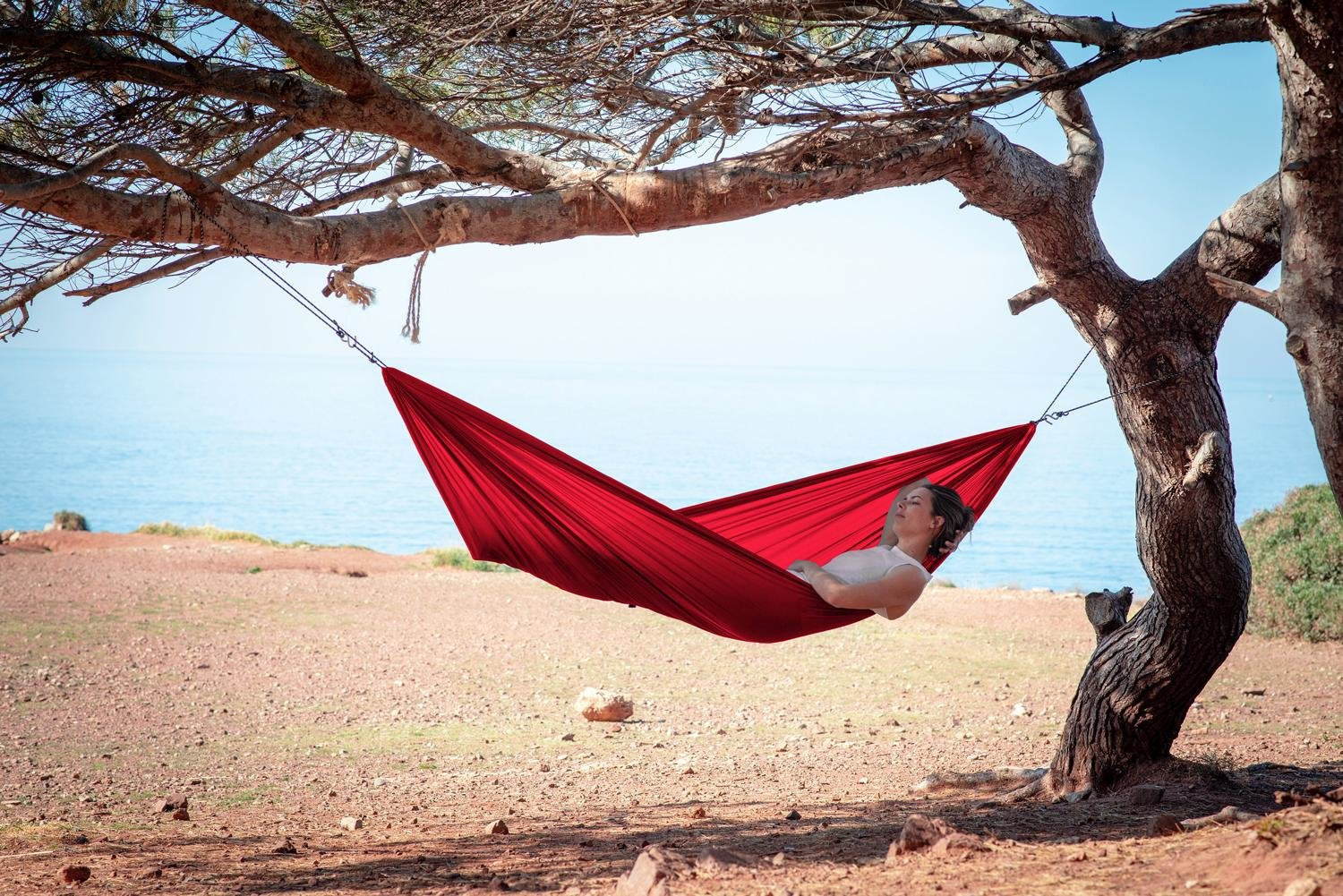 EAN 4030454007061 - AMAZONAS AZ-1030255 hamaca Hamaca colgante 2 personas(s) Poliéster Rojo imagen 2