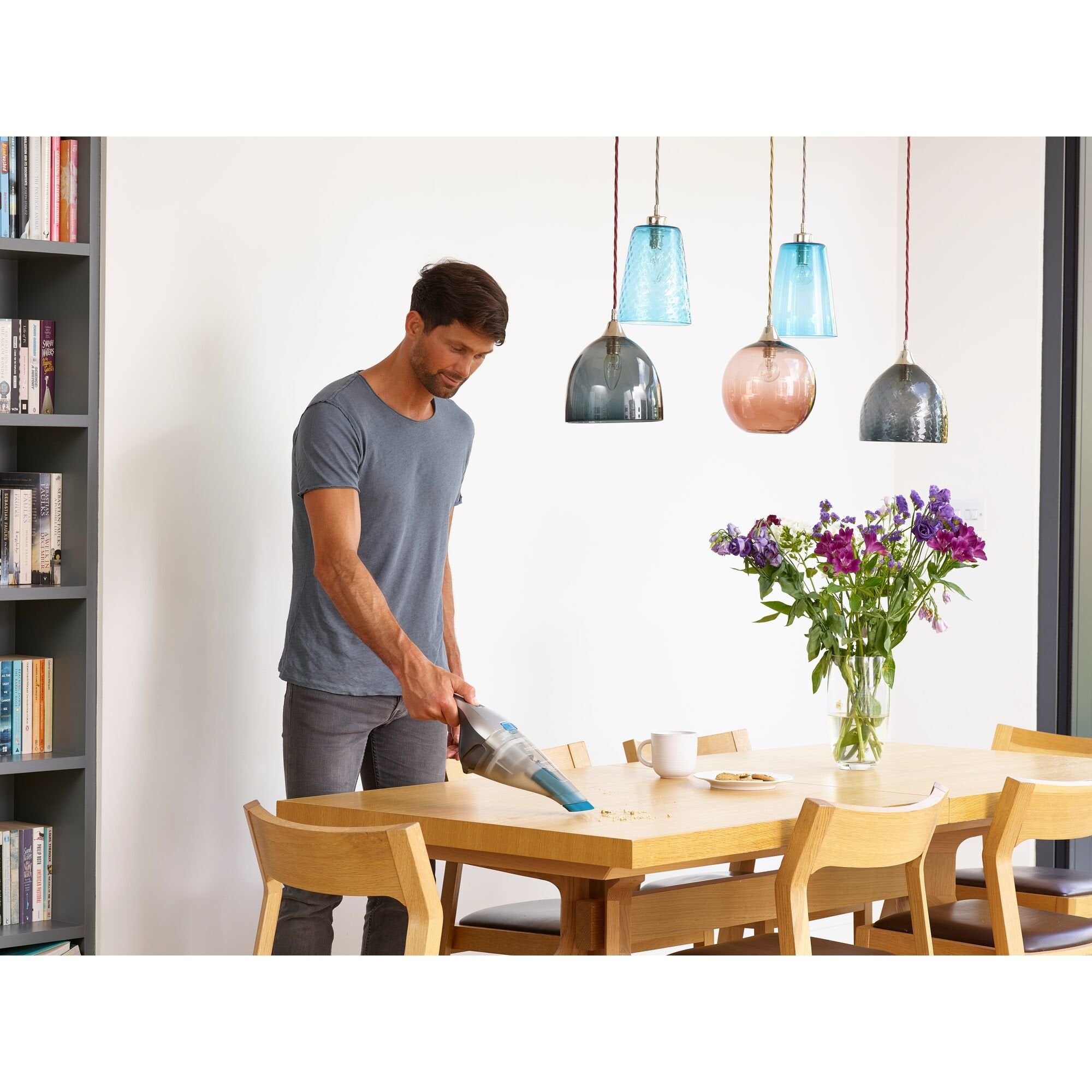 EAN 5035048698082 - Black & Decker NVC215WA-QW aspiradora de mano Azul, Plata Sin bolsa imagen 9