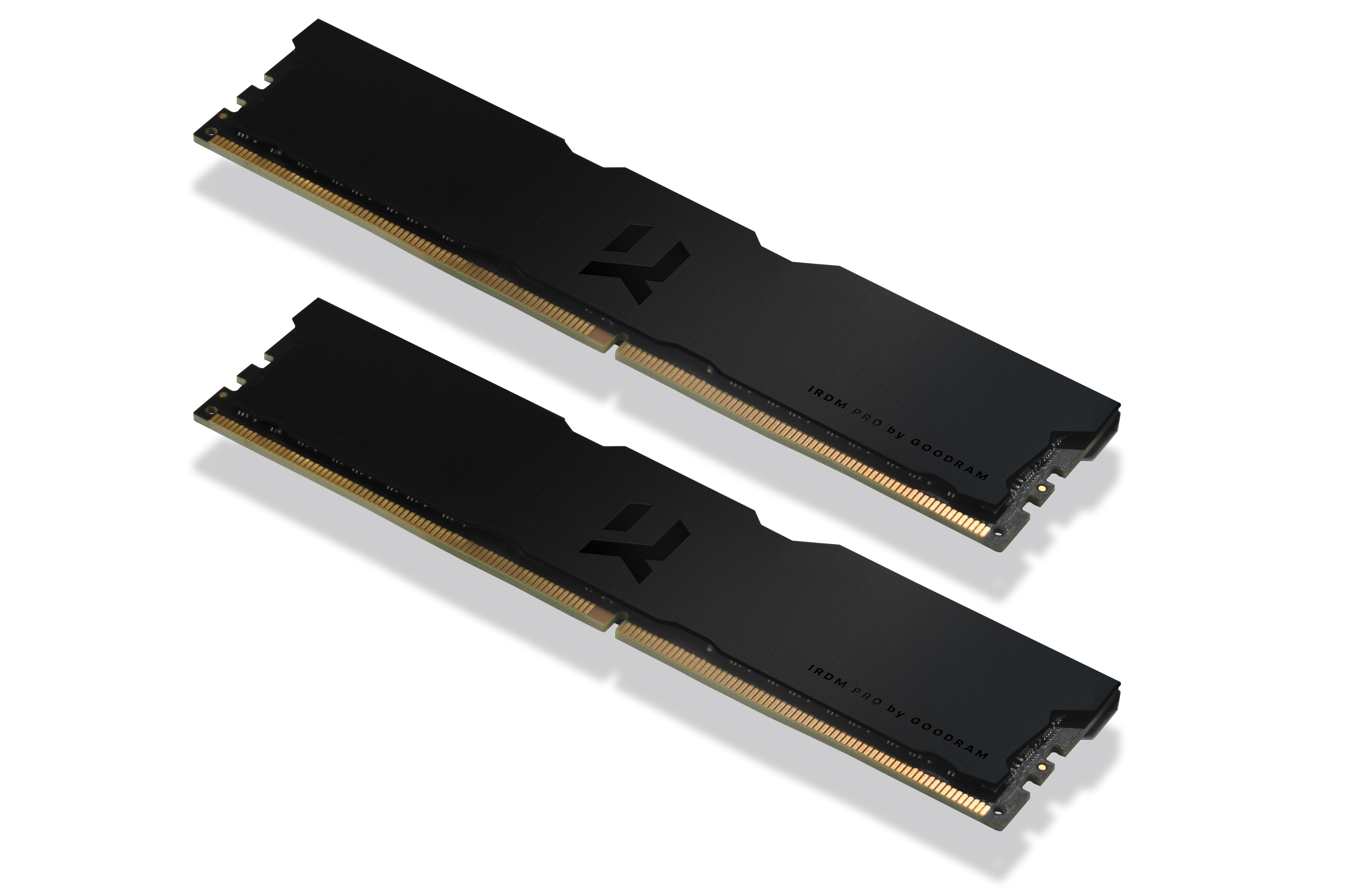 EAN 5908267965030 - Goodram IRP-K3600D4V64L18S/32GDC IRDM DEEP BLACK módulo de memoria 32 GB 2 x 16 GB DDR4 288-pin DIMM imagen 1