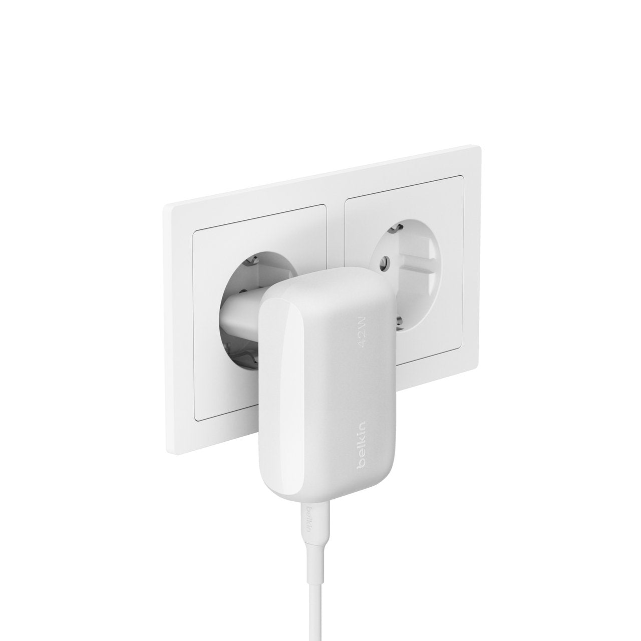 Belkin Boost Charge 42w Charger 30w Usb-C/12w Usb-A Wcb009vfwh