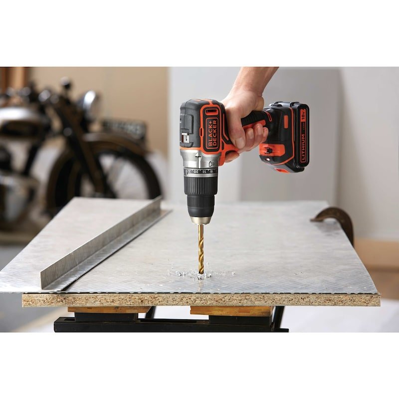 EAN 5035048653302 - Black & Decker BL188K-QW taladro 1650 RPM Sin llave imagen 2