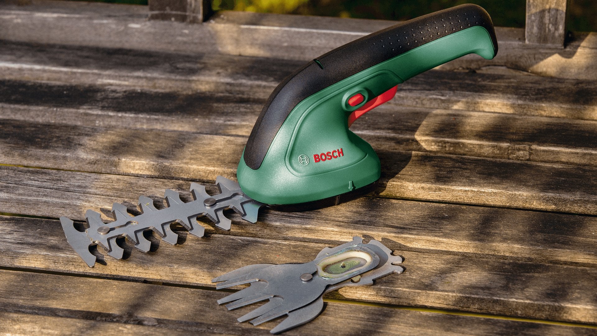 EAN 4059952615547 - Bosch Easy Shear tijera de césped inalámbrica 8 cm 3,6 V Ión de litio Negro, Verde imagen 5