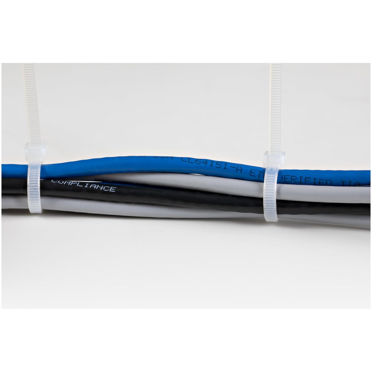 Startech Bridas 20cm 4 Mm De Ancho, 55 Mm Nylon 1000 - Blancas