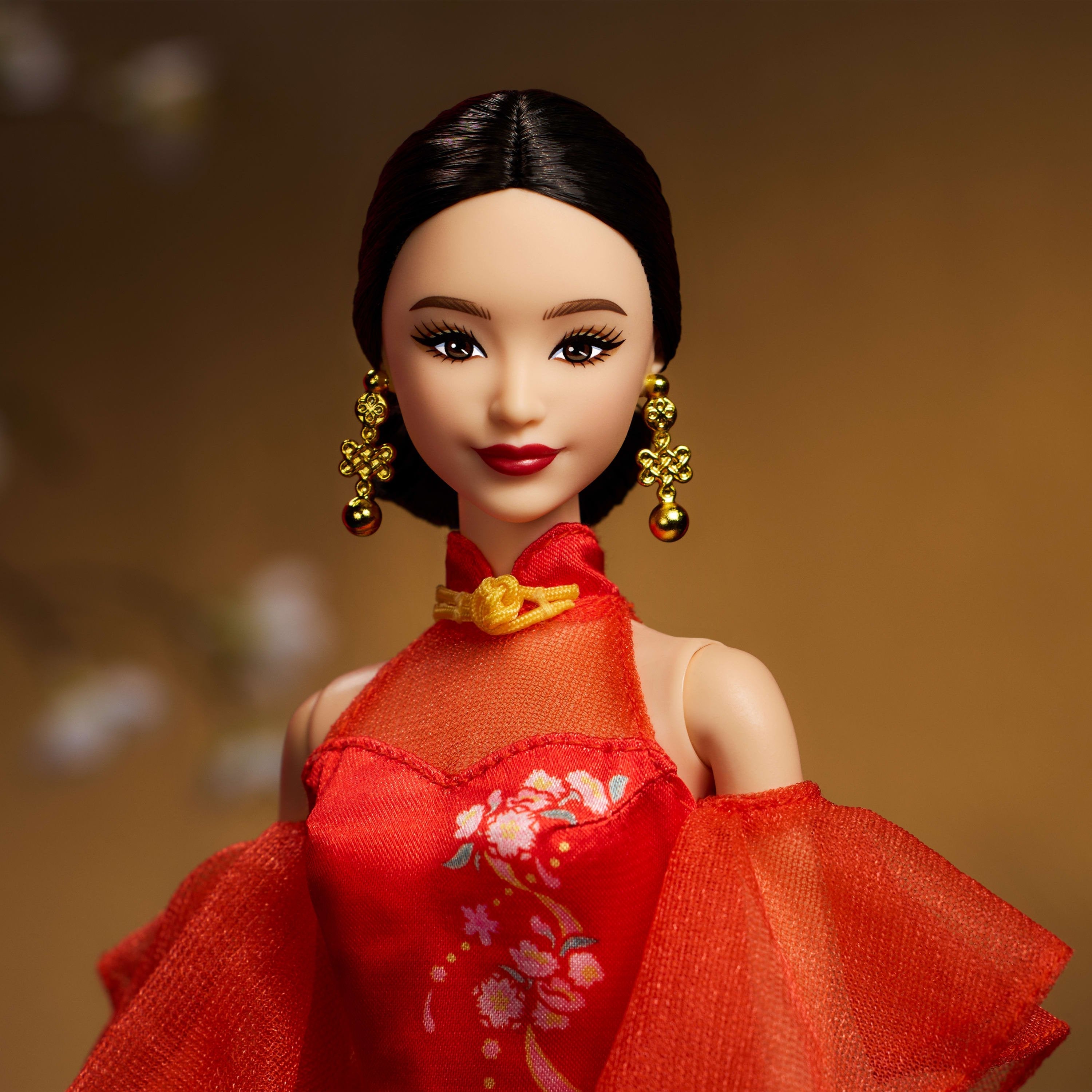 Muñeca Mattel Barbie Signature Año Nuevo Lunar Con Qipao Y Accesorios Dorados Jbj11