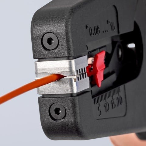 EAN 4003773085829 - Knipex PreciStrip16 pelacable Negro, Rojo imagen 6