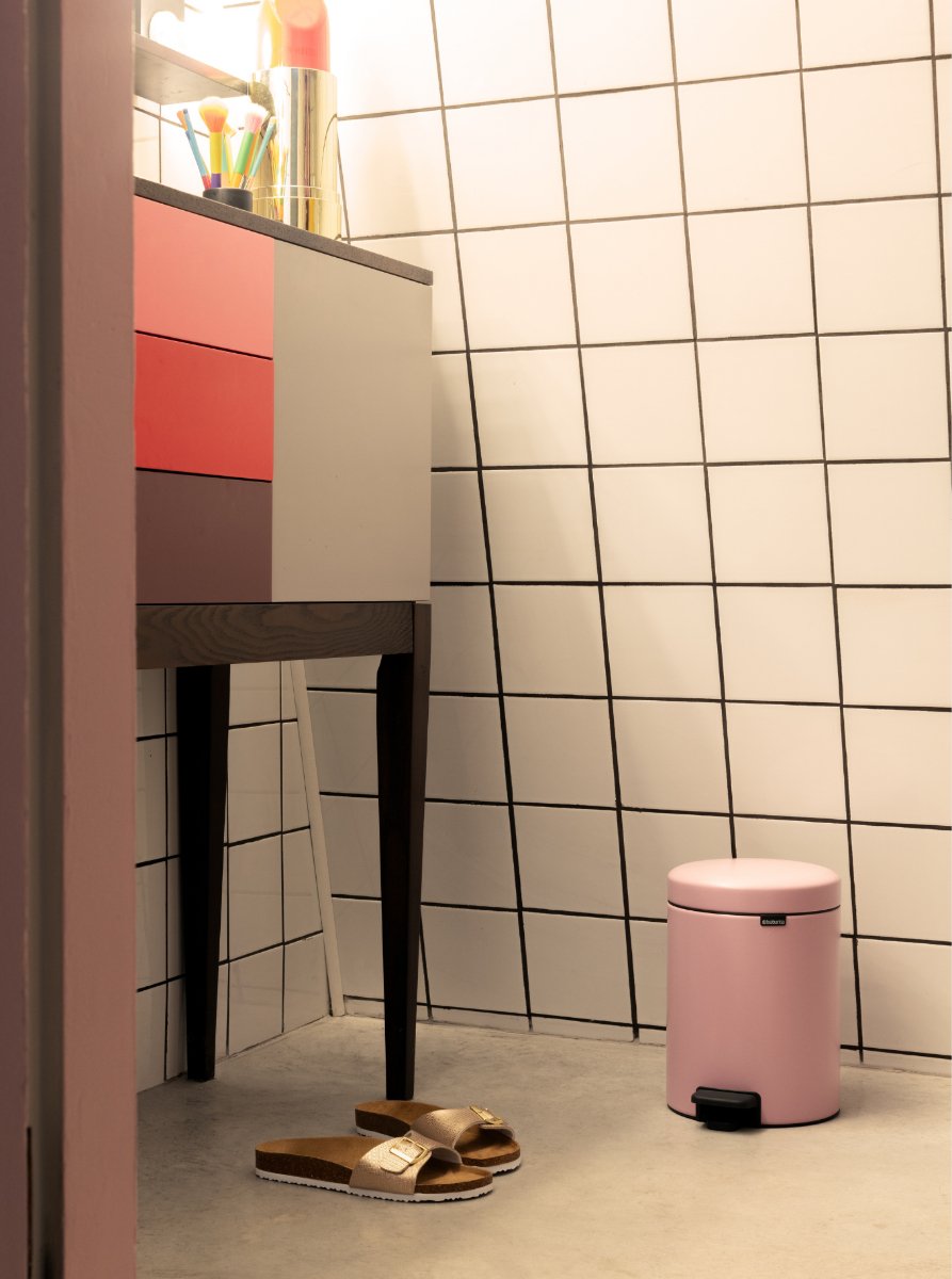 Brabantia Treteimer Newicon 5 L Lilac Pink