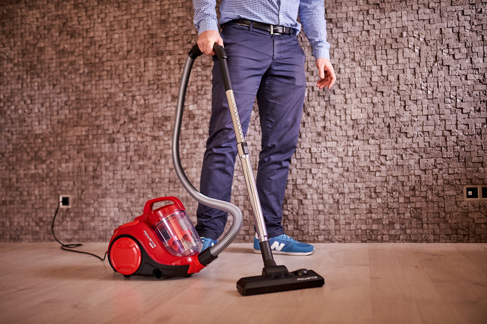 Aspiradora Rowenta Ro2913 De Suelo Rojo