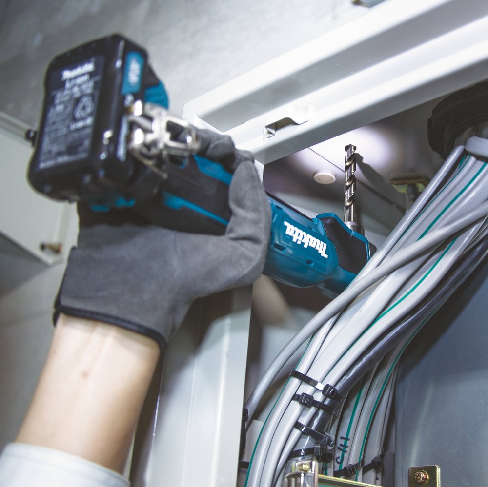 Taladro Angular A Batería Makita Da332dsyj 10,8 Voltios Azul/Negro, 2 Baterías De Iones De Litio De 1,5 Ah, En Tamaño Makpac 1