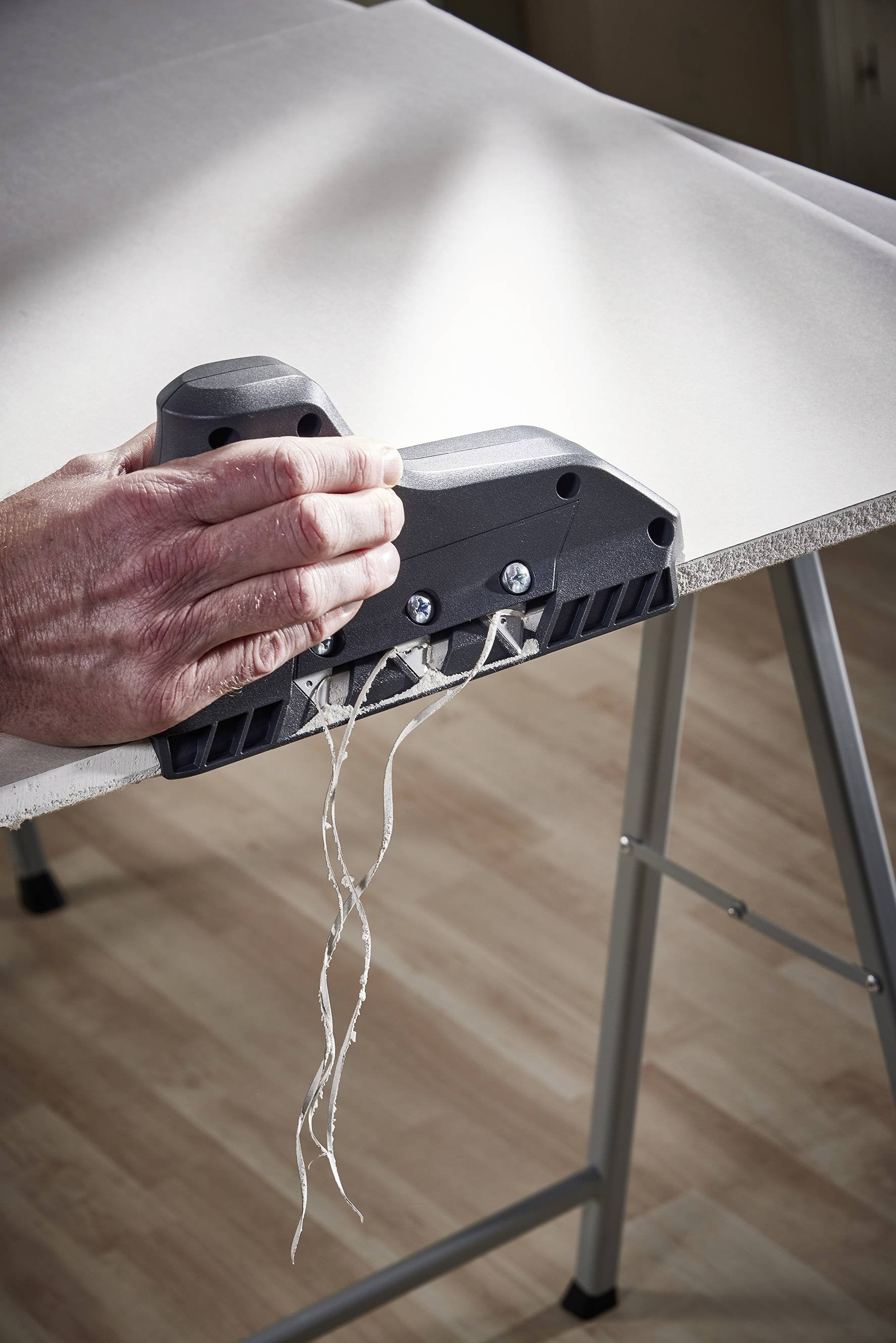 EAN 4006885400900 - wolfcraft GmbH 4009000 herramienta para instalación de panel de yeso Drywall edge stripper imagen 6