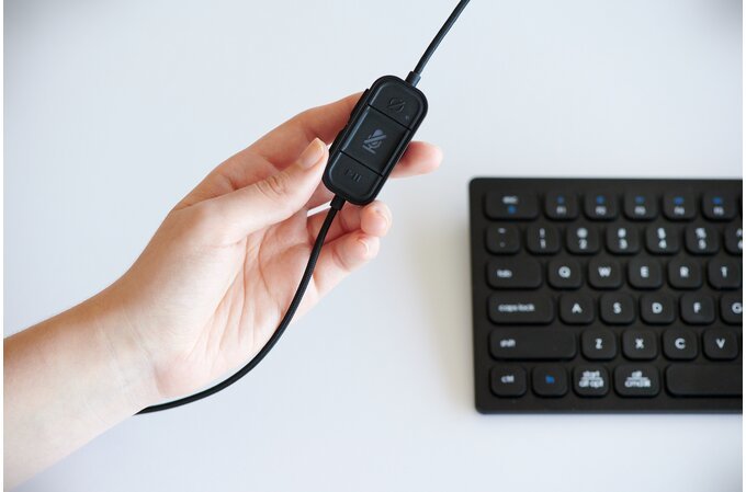 EAN 0085896834519 - Kensington H2000 Alámbrico Diadema Oficina/Centro de llamadas USB Tipo C Negro imagen 15