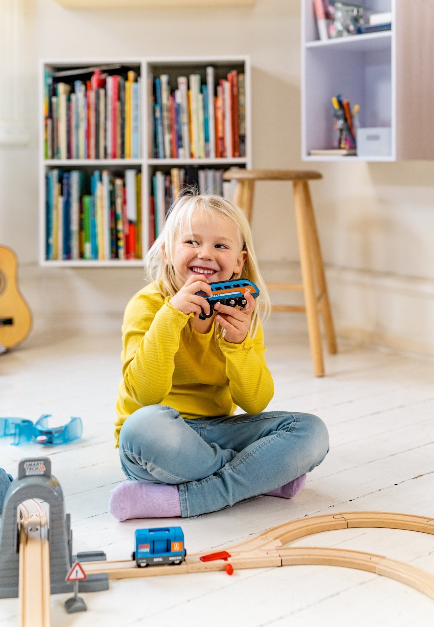 Brio 7312350339727 Pista Para Vehículos De Juguete De Plástico, Madera, Ferrocarril Niño/Niña, 3 Año(S), Vehículo Incluido, Aaa, De Plástico, Madera, Multicolor