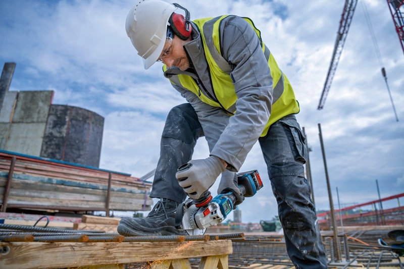 Amoladora Angular A Batería Bosch Professional Biturbo Gws 18v-15 Psc Professional Solo, Ø 125mm Azul/Negro, Sin Batería Ni Cargador, En L-Boxx