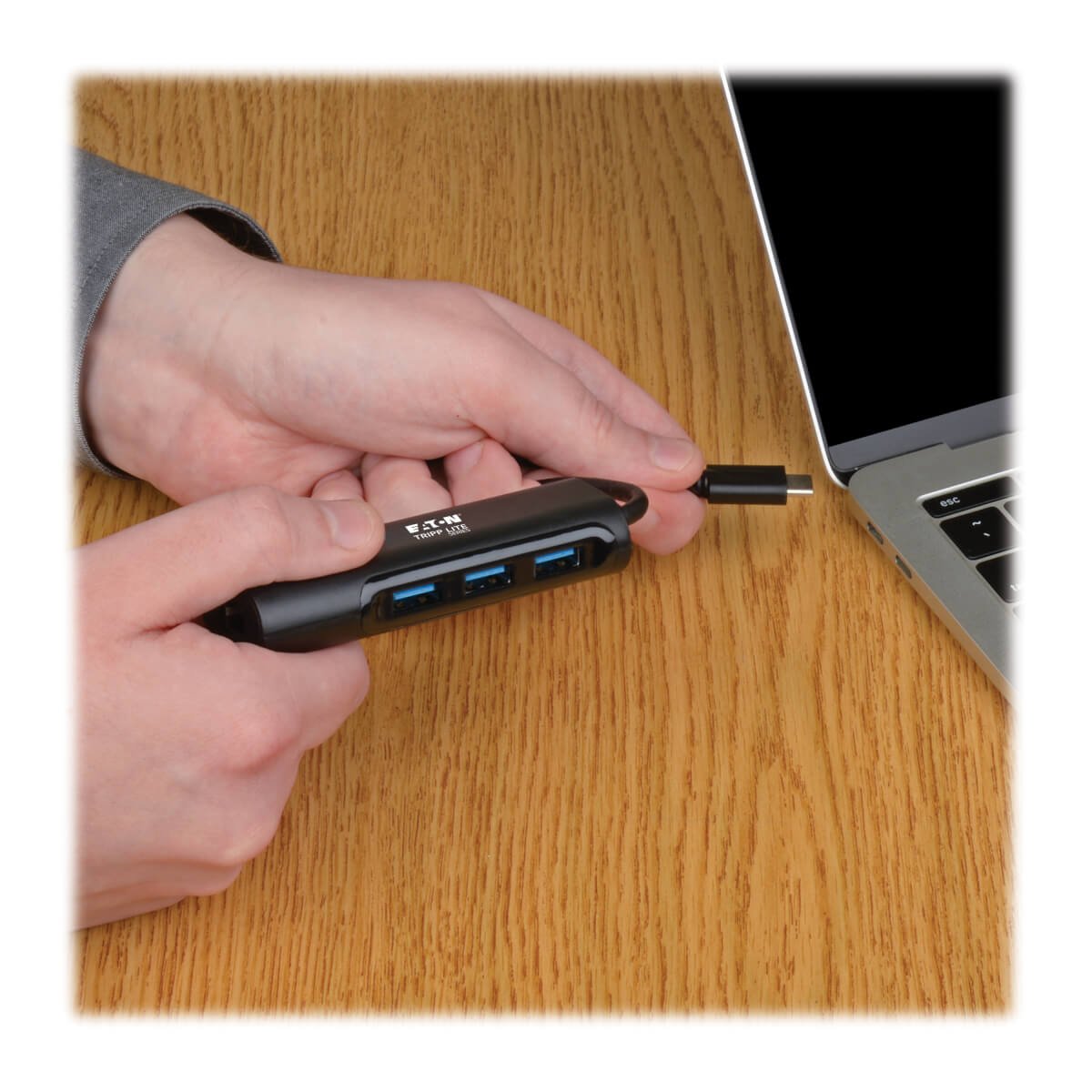 Eaton Tripp Lite 3-Port Usb-C Hub With Lan Port Usb-C To 3x Usb-A Ports And Gbe Usb 3.0 Black