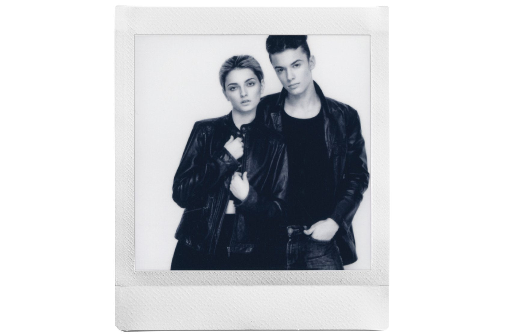 EAN 4547410440911 - Fujifilm Instax Square 10 Blatt Monochrome película instantáneas 10 pieza(s) 86 x 72 mm imagen 2