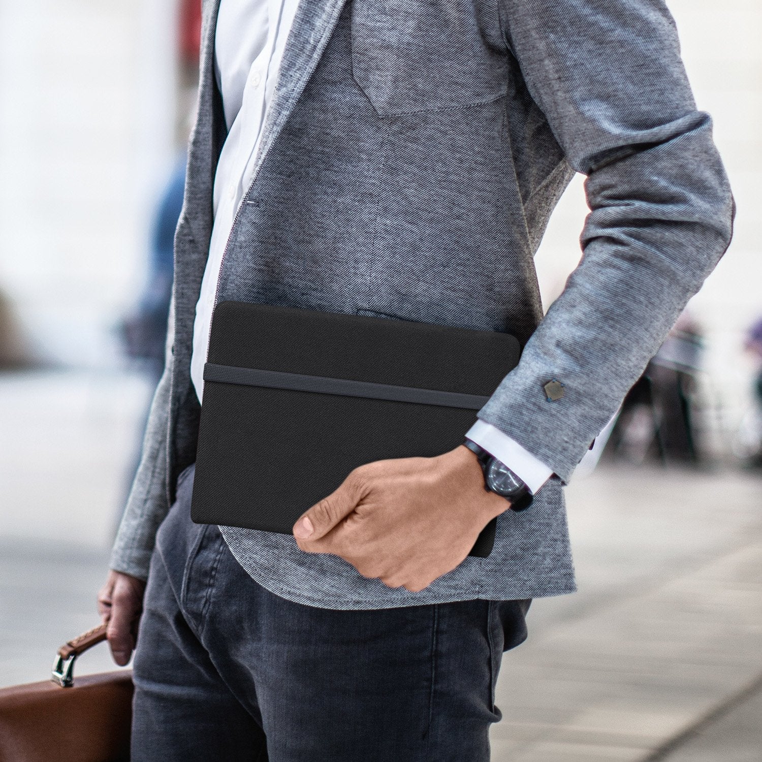 Logitech Universal Funda Con Teclado Azerty (Frances) Bluetooth Negro 920-008338
