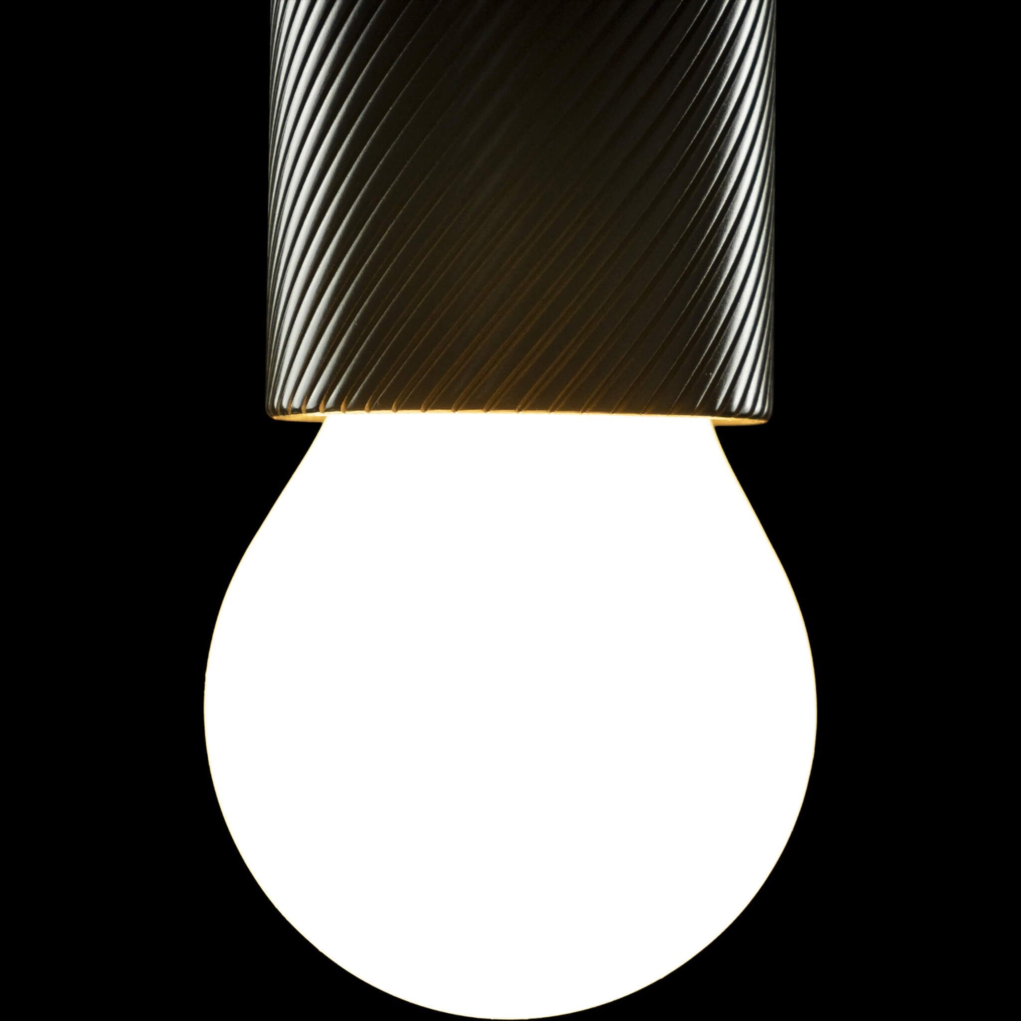 EAN 4260751138674 - Segula 55867 lámpara LED 2700 K 6 W E27 F imagen 2