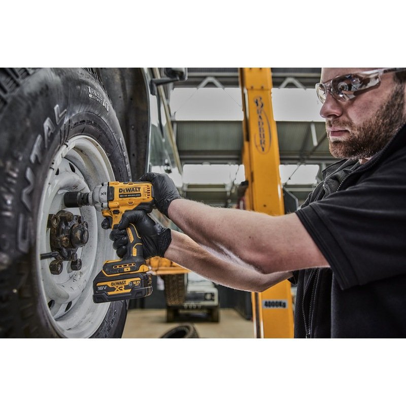 EAN 5035048743546 - DeWALT DCF891NT-XJ destornillador eléctrico y llave de impacto Amarillo imagen 7