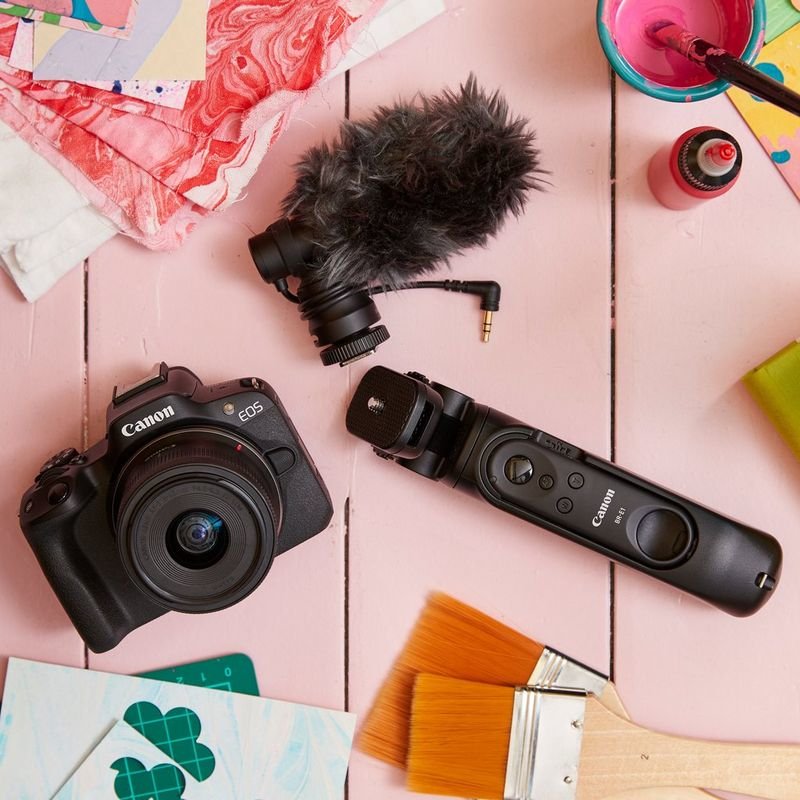 EAN 8714574676050 - Canon EOS R50 Mirrorless Camera Content Creator Kit MILC 24,2 MP CMOS 6000 x 4000 Pixeles Negro imagen 10