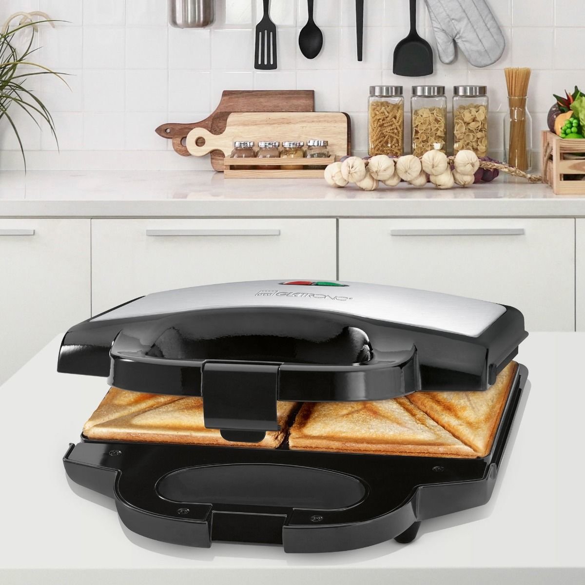 EAN 4006160639735 - Clatronic ST 3778 sandwichera 750 W Negro, Acero inoxidable imagen 3