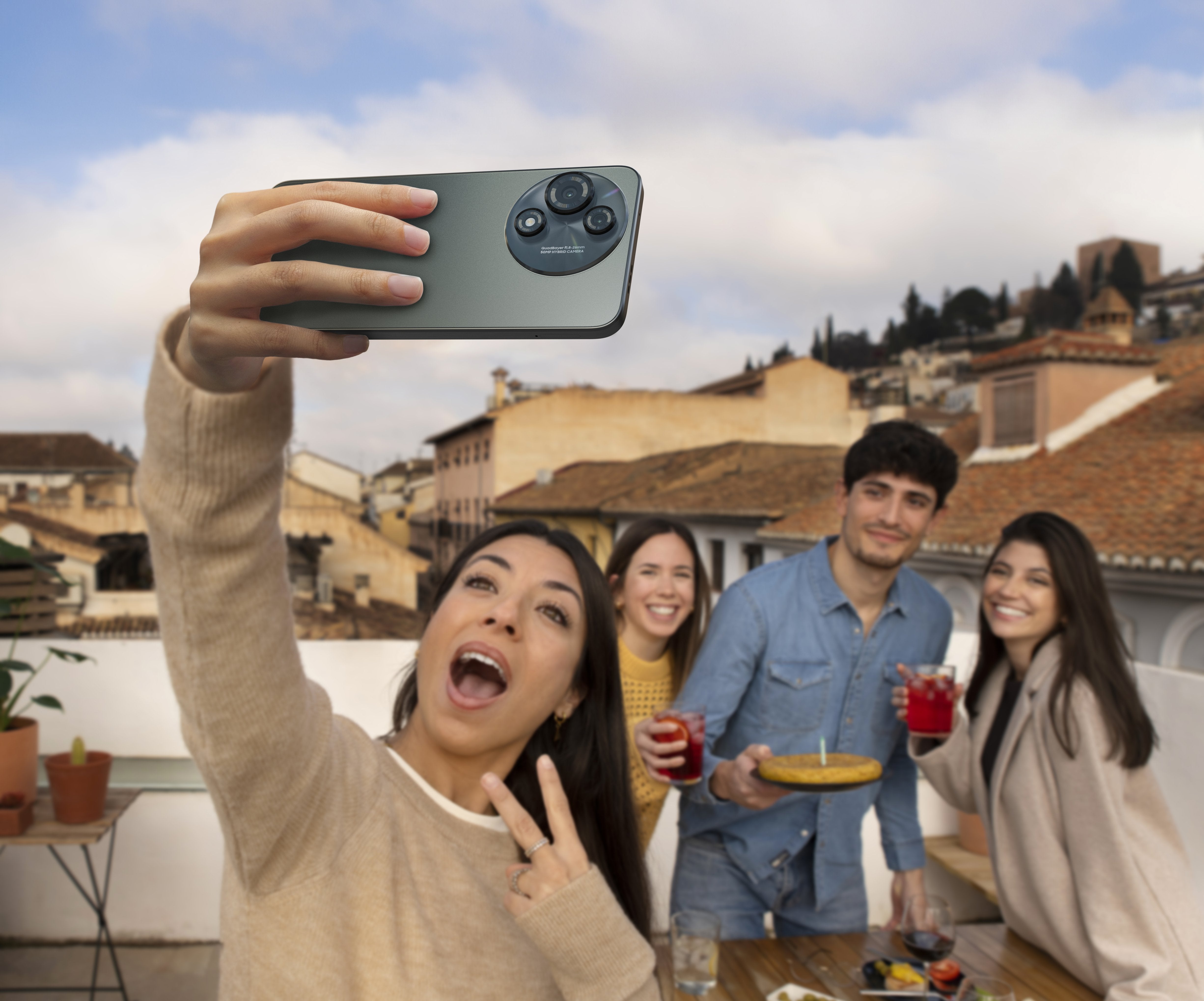 EAN 4894461763798 - TCL 60 R 5G 16,9 cm (6.67") Android 15 USB Tipo C 4 GB 128 GB 5200 mAh Gris imagen 5