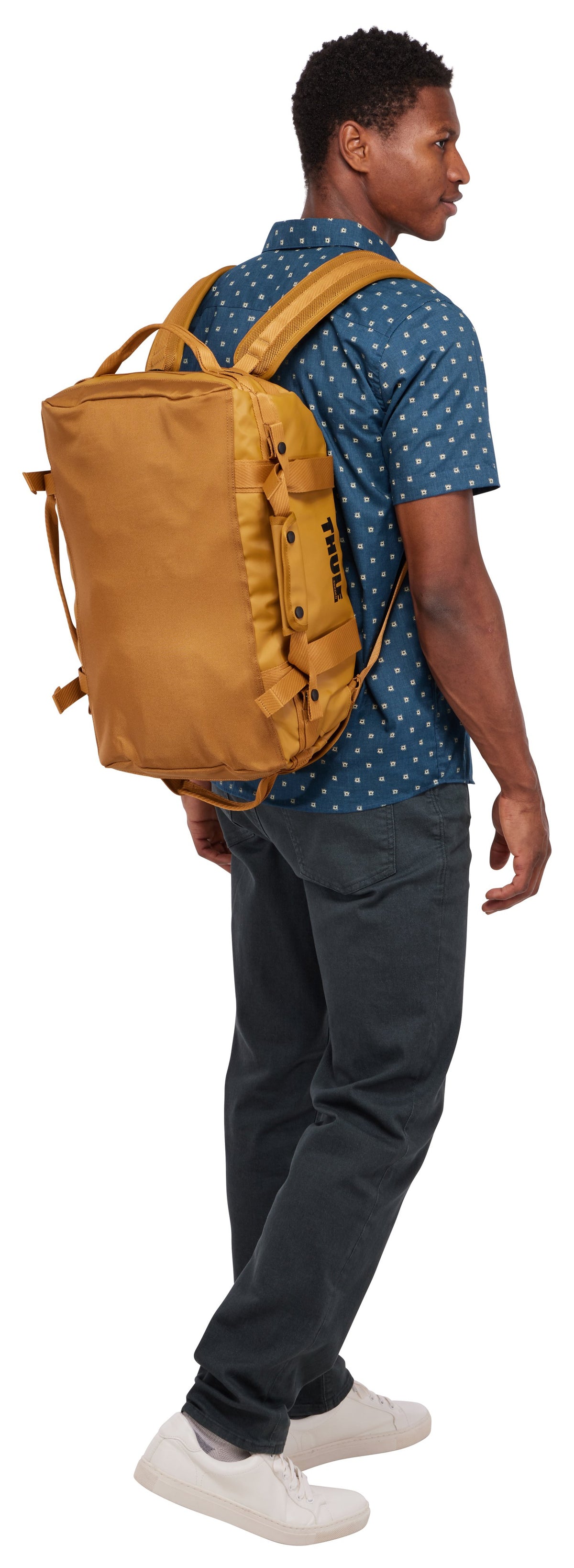 EAN 0085854257503 - Thule Chasm TDSD301 Golden Brown bolso de lona 30 L Poliéster Marrón, Oro imagen 7