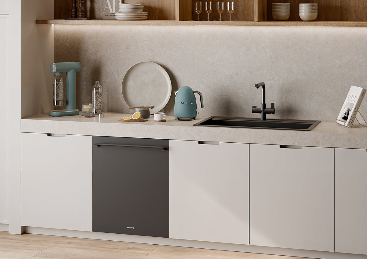 EAN 8017709329617 - Smeg KLF03EGMEU tetera eléctrica 1,7 L 2400 W Verde imagen 16