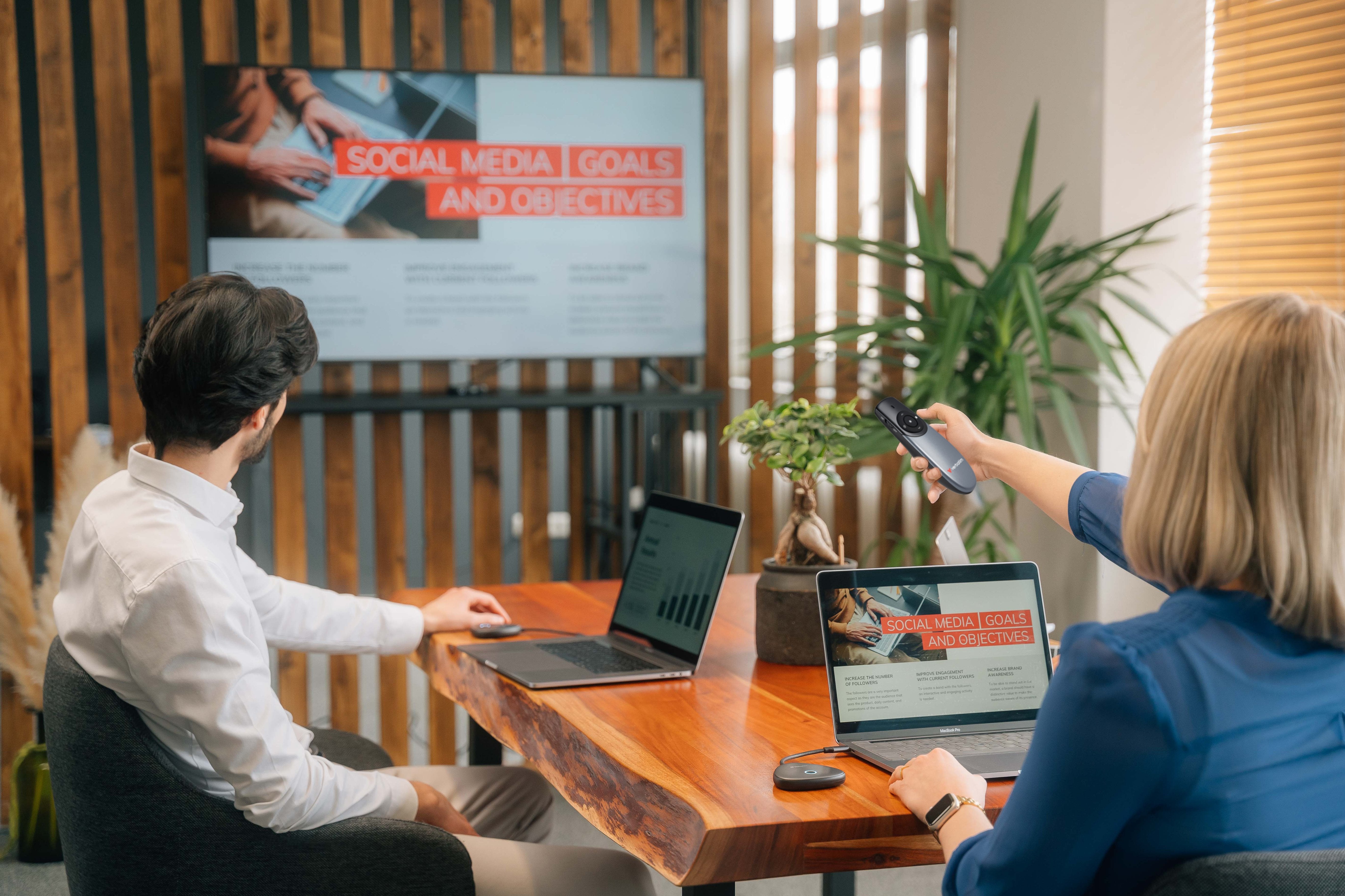 EAN 23942323655 - Verbatim 32365 apuntador inalámbricos RF Negro, Plata imagen 5