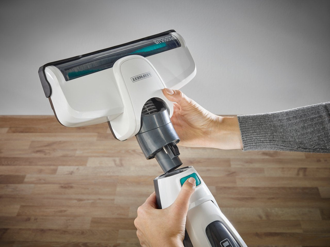 EAN 4006501119254 - Leifheit PowerVac 2in1 Aspiradora escoba 2 en 1 Batería Secar Ciclónico Sin bolsa Negro, Azul, Blanco imagen 33