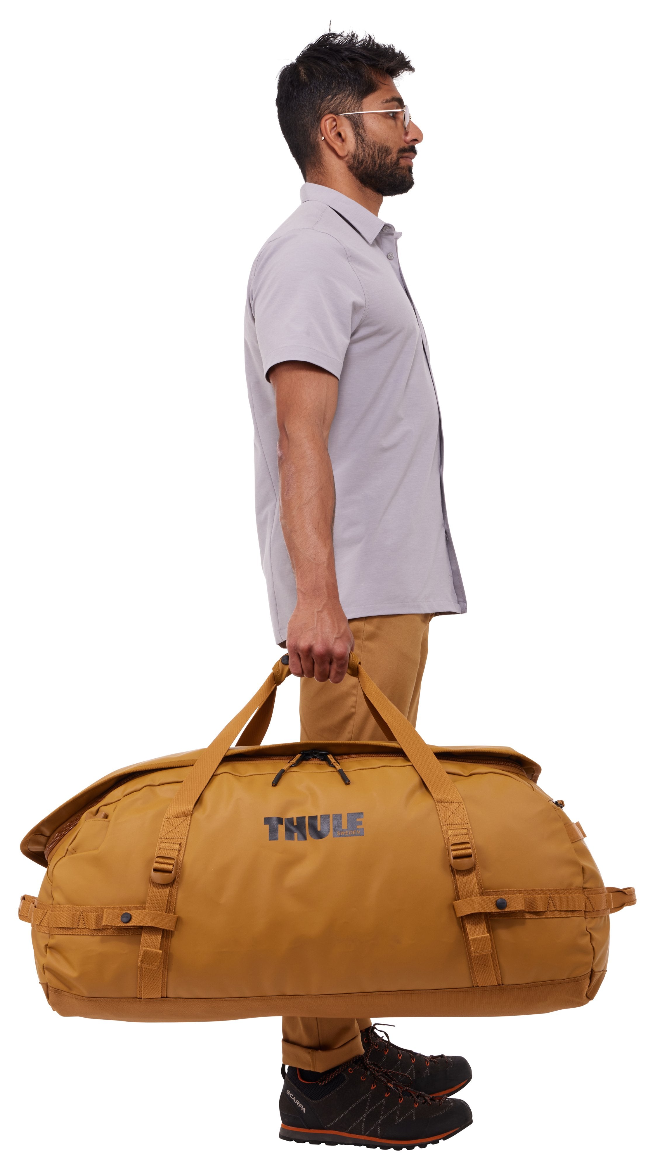 EAN 0085854255295 - Thule Chasm TDSD304 Golden Brown bolso de lona 90 L Poliéster Marrón imagen 7